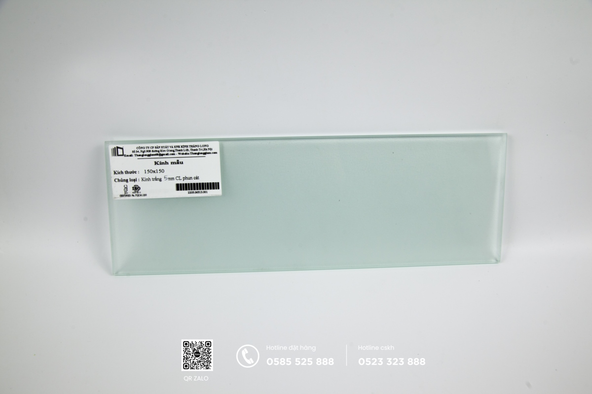 kính cường lực mờ