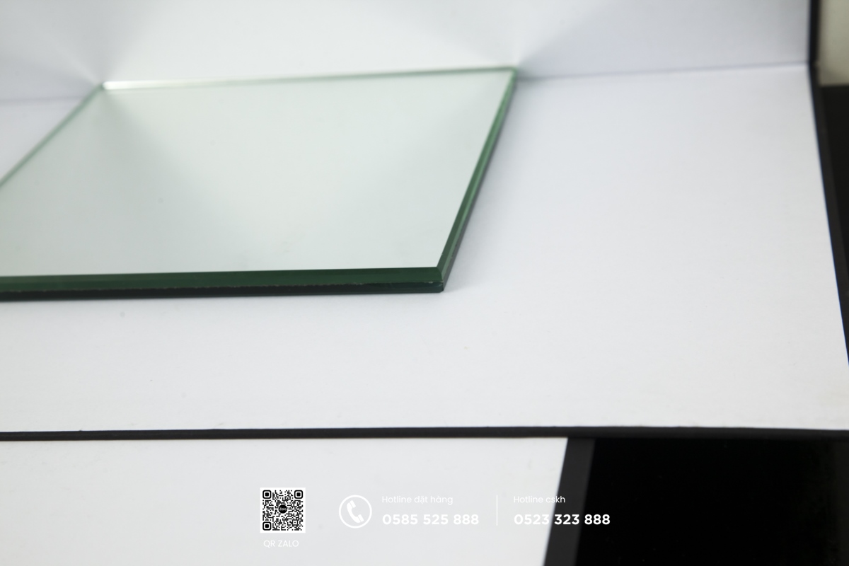 gương decor phòng ngủ