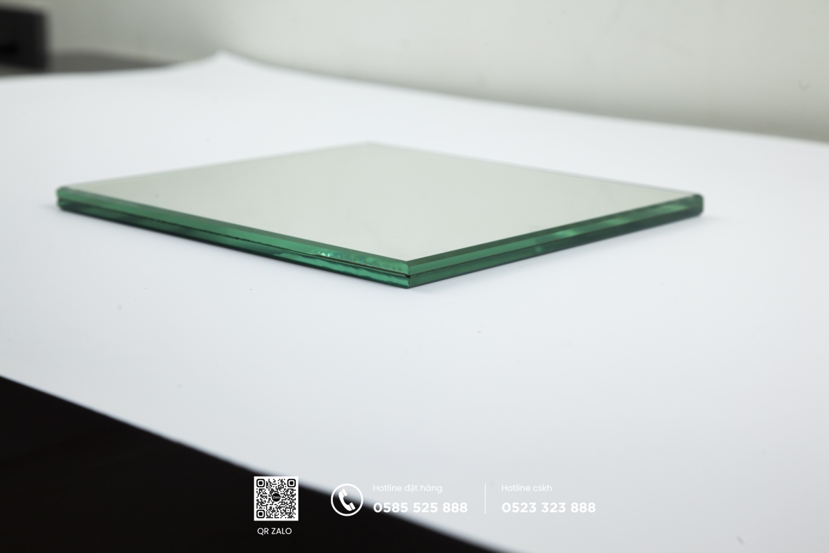 gương trang trí ốp tường