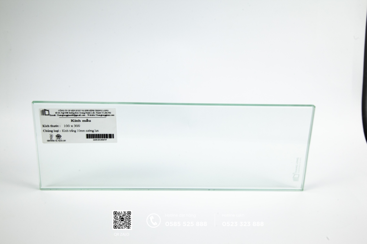 kính cường lực 10mm nặng bao nhiêu