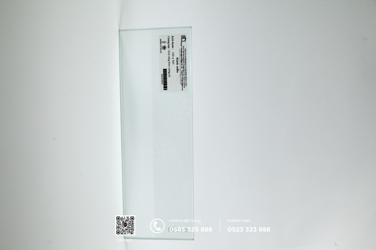 kính cường lực 8 ly giá bao nhiêu