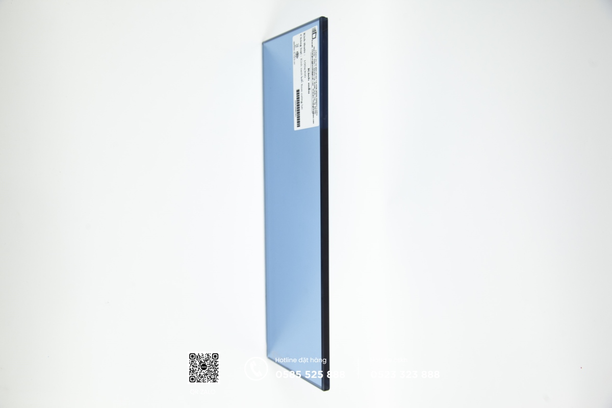 kính cường lực màu xanh dương 8mm