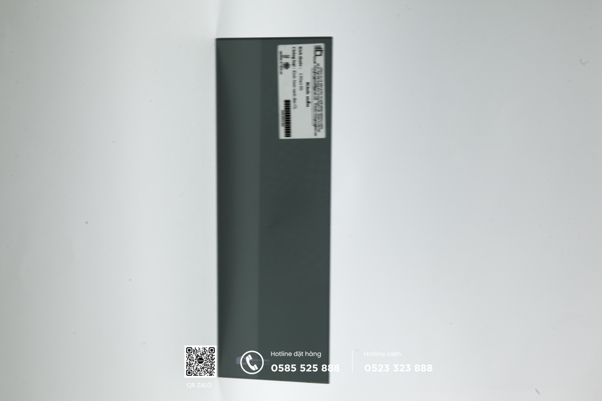 kính cường lực màu xanh đen nhạt 5mm