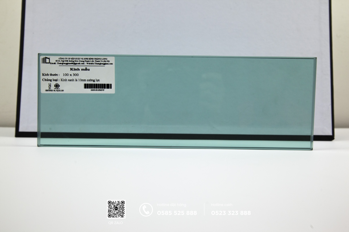 mái kính cường lực màu xanh lá 10mm