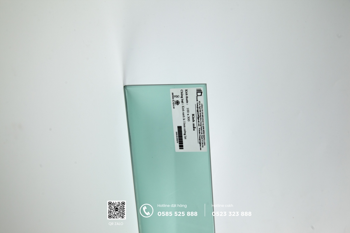 kính cường lực màu xanh lá 10mm
