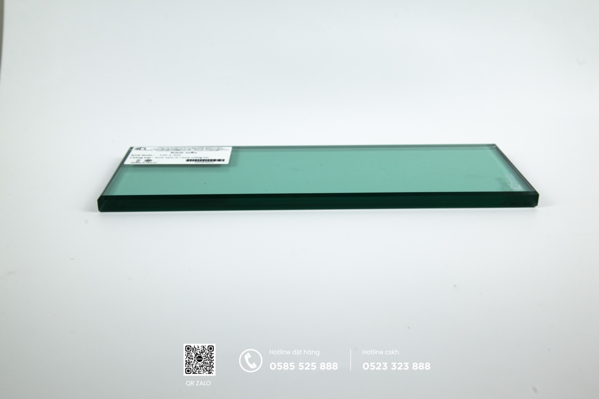 giá kính màu xanh lá 10mm