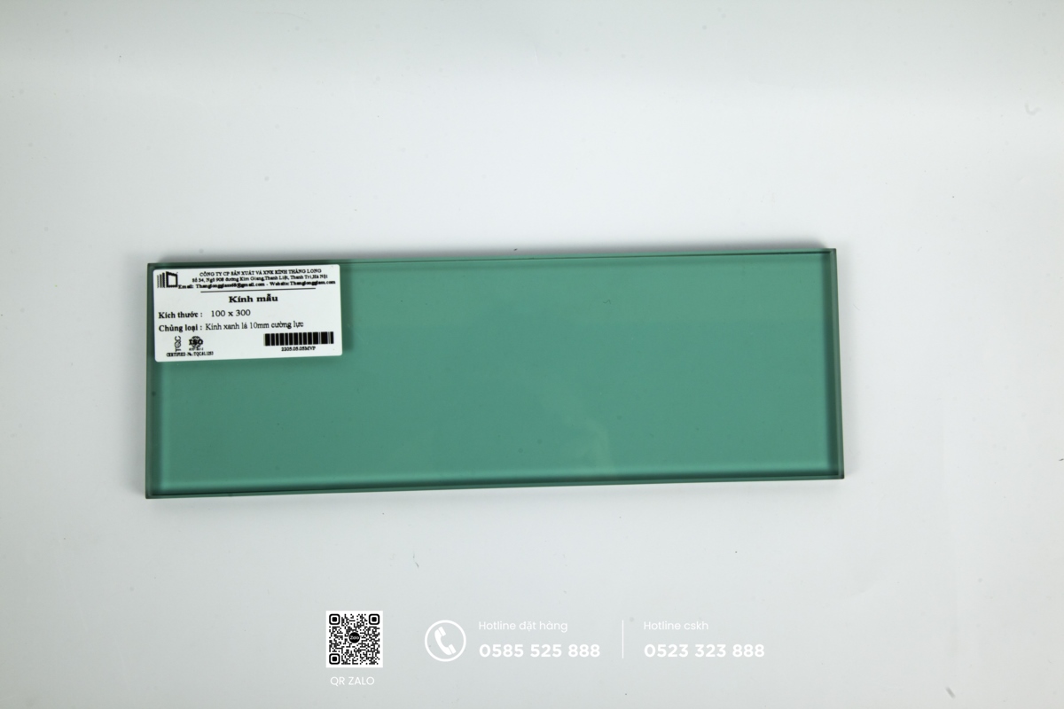 kính cường lực màu xanh lá nhạt 10mm