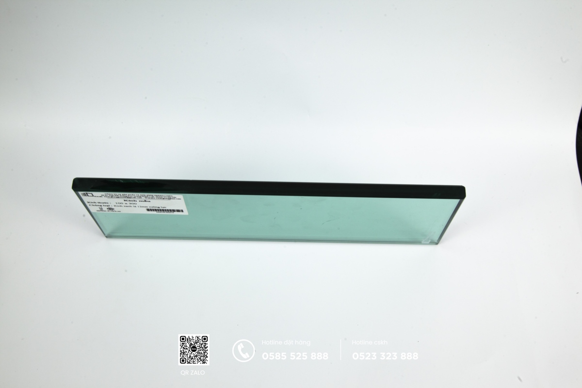 kính thuỷ màu xanh lá 12mm