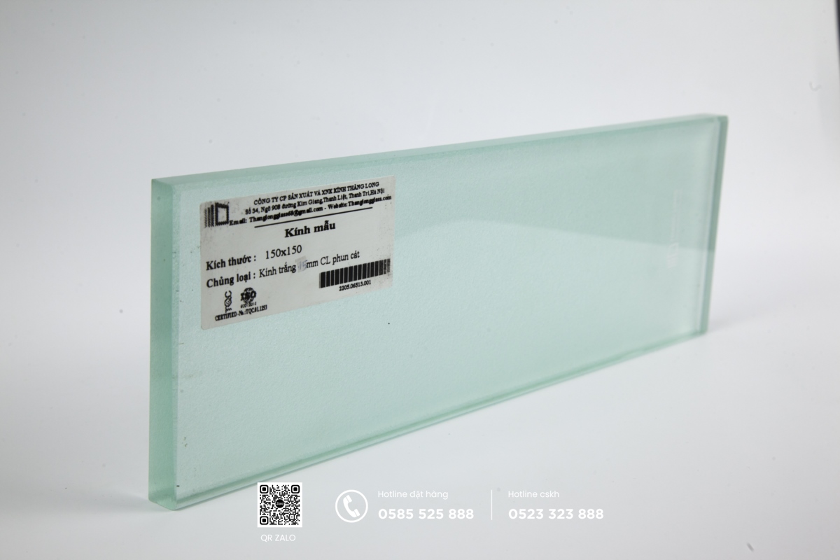 phun cát kính cường lực 15mm