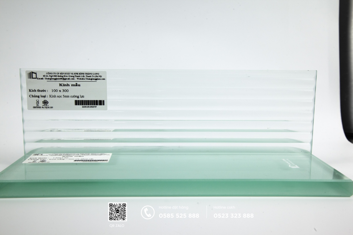 kính cường lực loại nào tốt