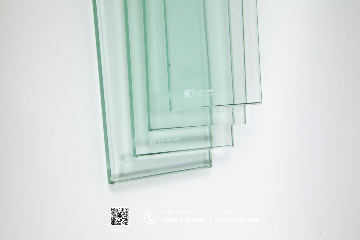 các thương hiệu kính cường lực