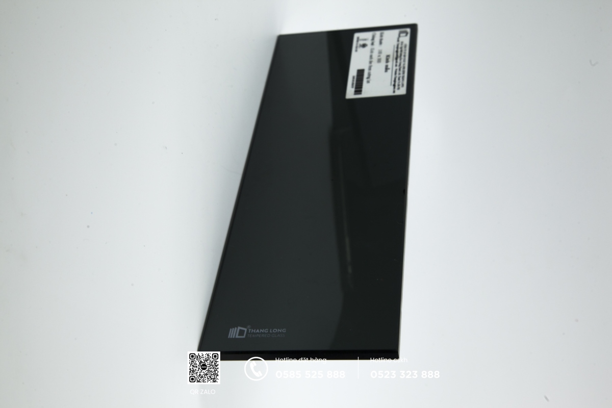 kính cường lực xanh đen 8mm