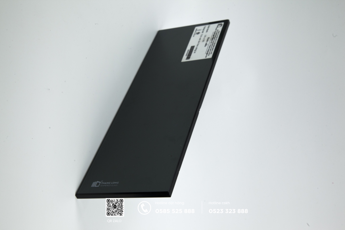 giá kính cường lực xanh đen 8mm