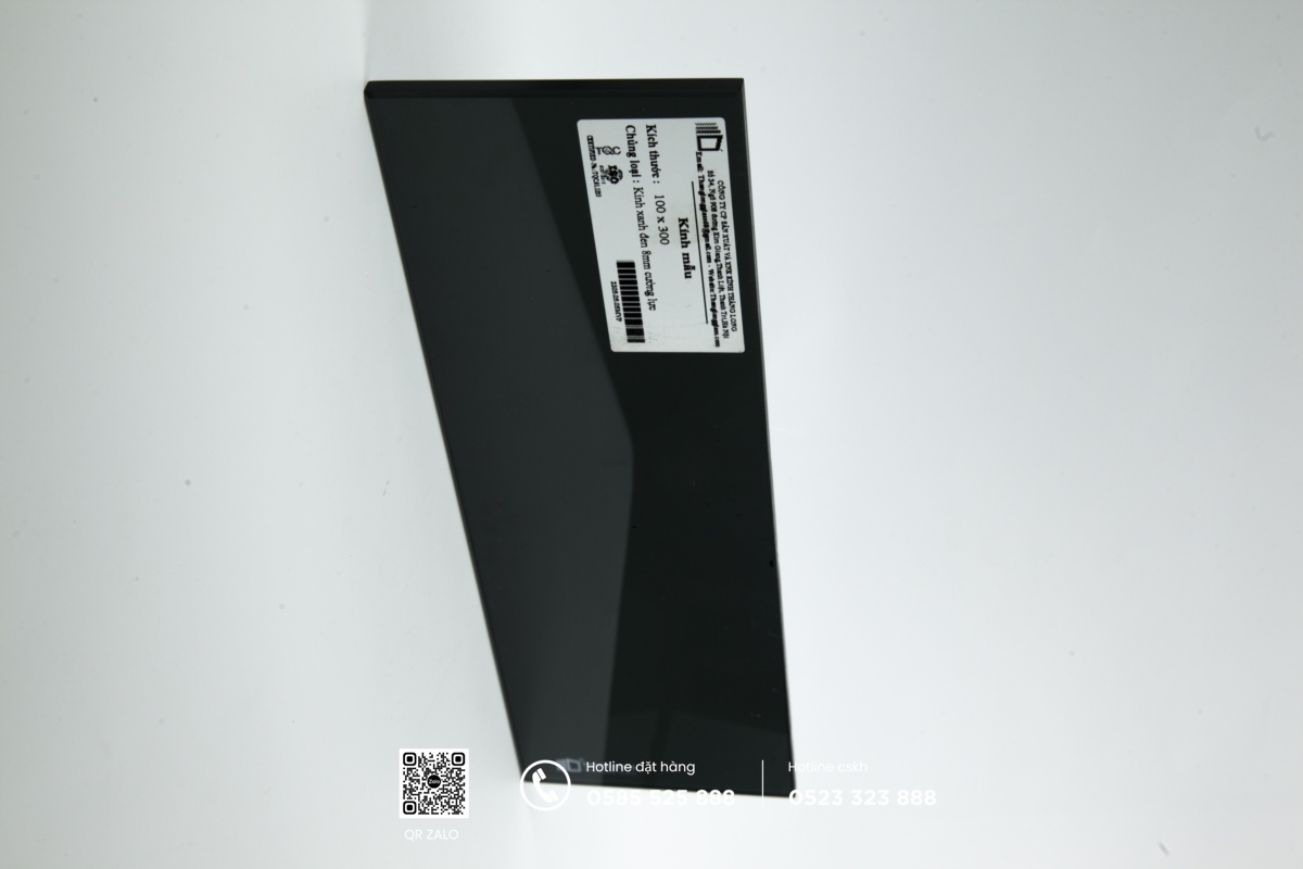 giá kính xanh đen 8mm