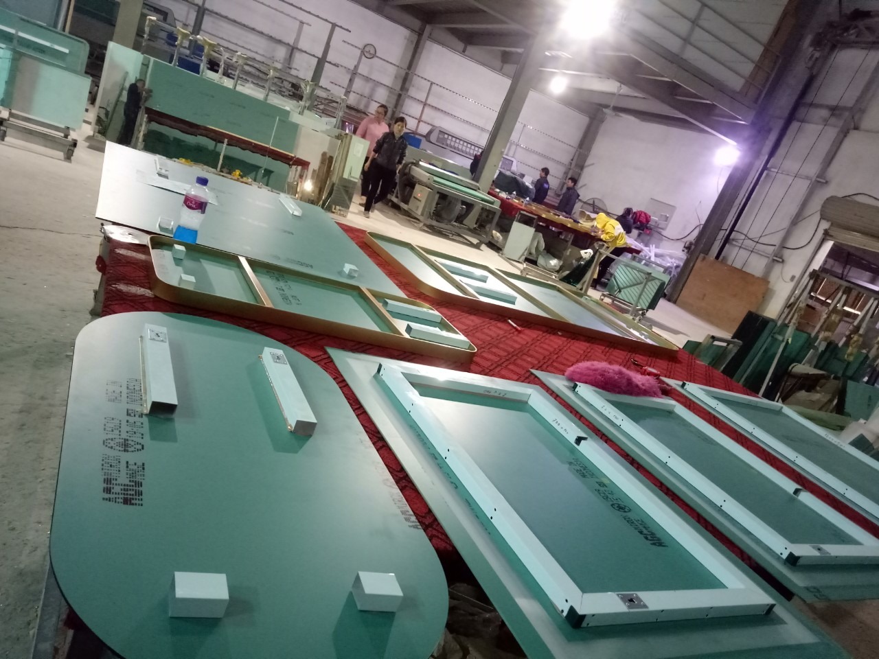 Giá gương bỉ 5mm AGC