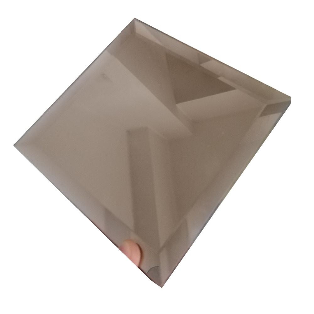 Gương bỉ màu trà
