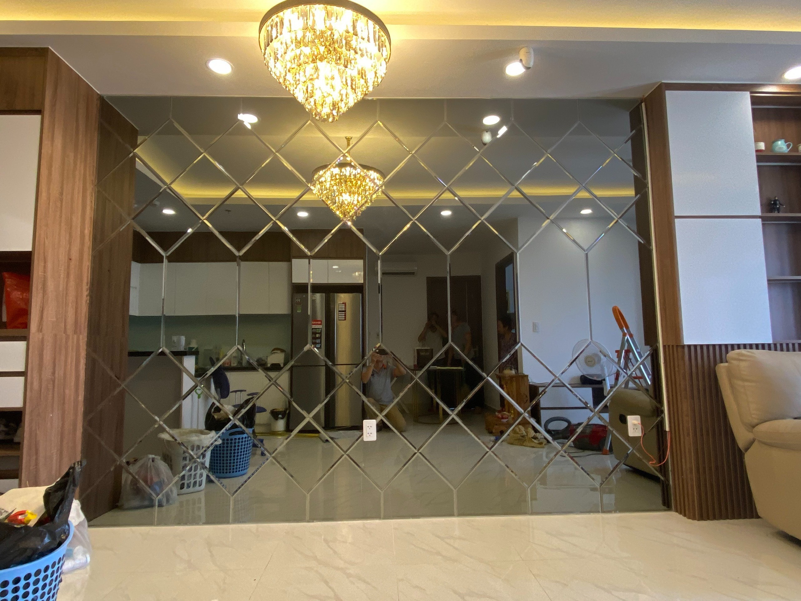 Gương trang trí ốp tường