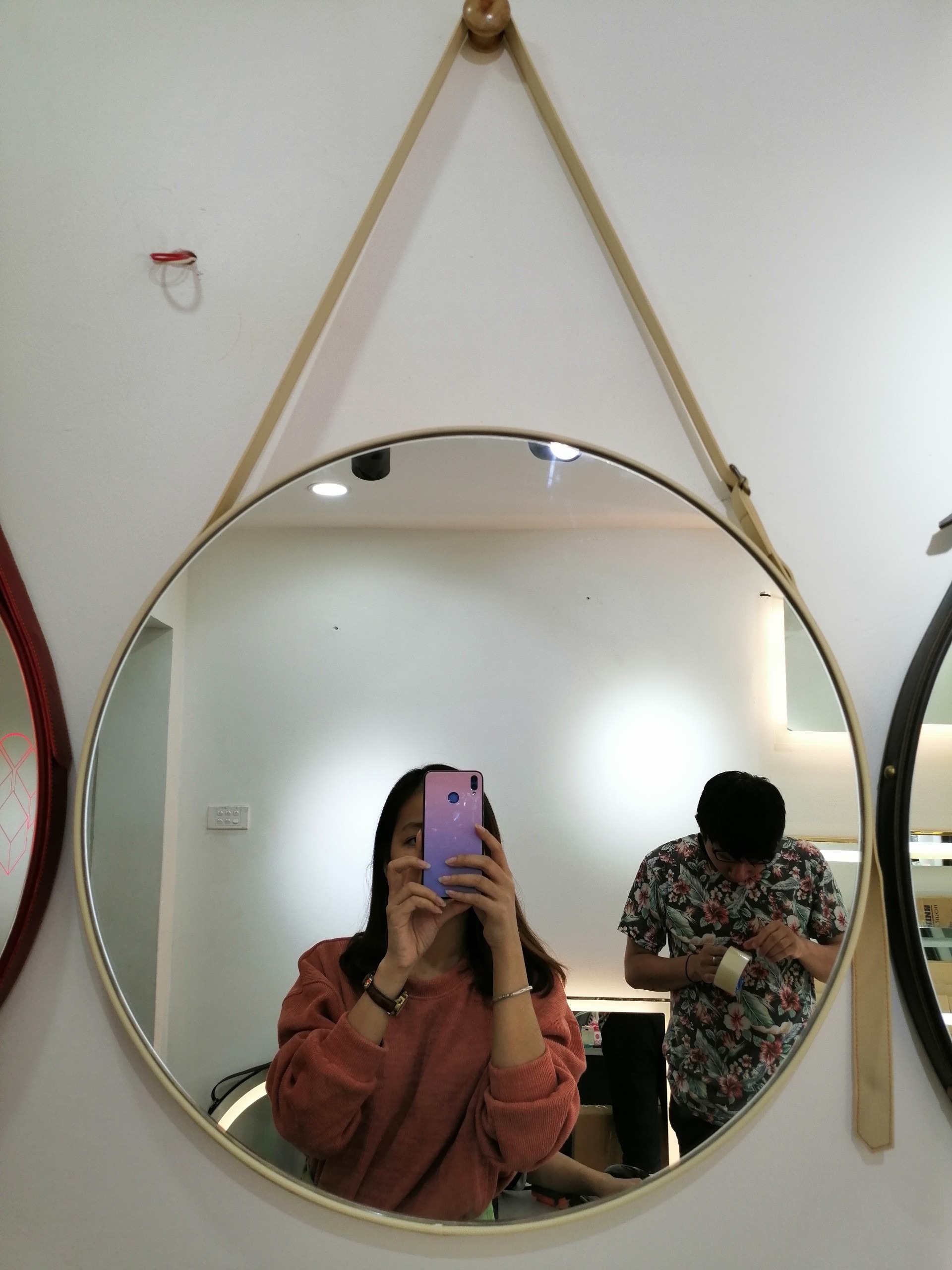 Gương trang trí treo tường