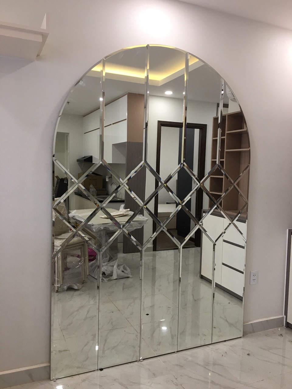 Gương trang trí nội thất