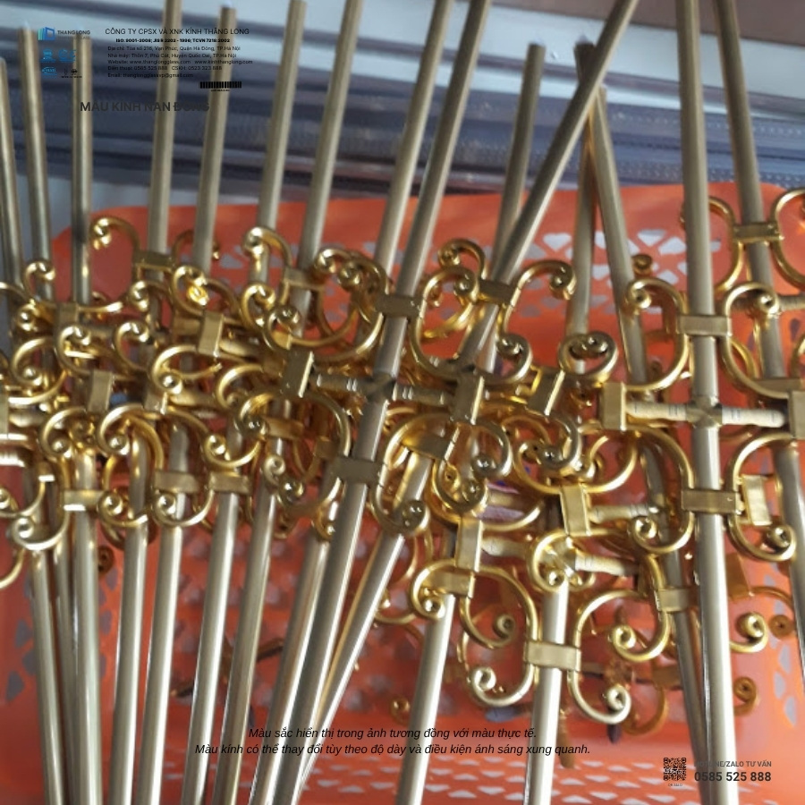 Kính hộp nan đồng