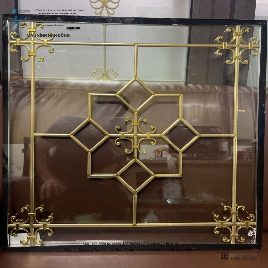 Kính hộp nan đồng
