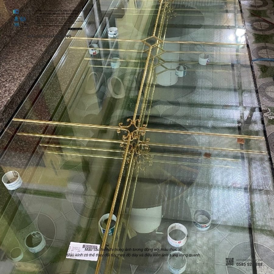 Kính hộp nan đồng