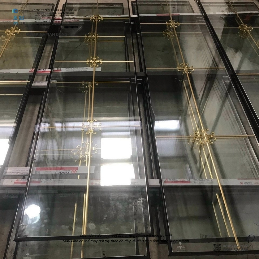 Kính hộp nan đồng