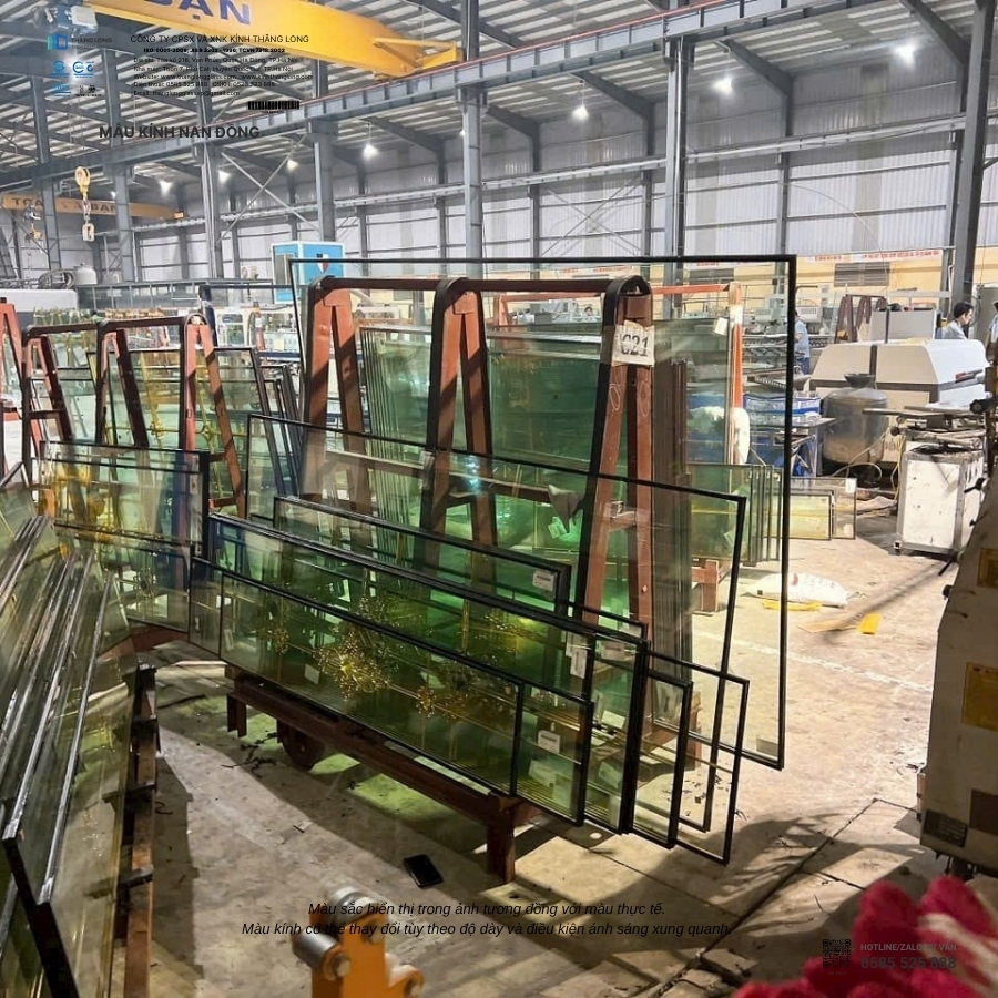 Kính hộp nan đồng