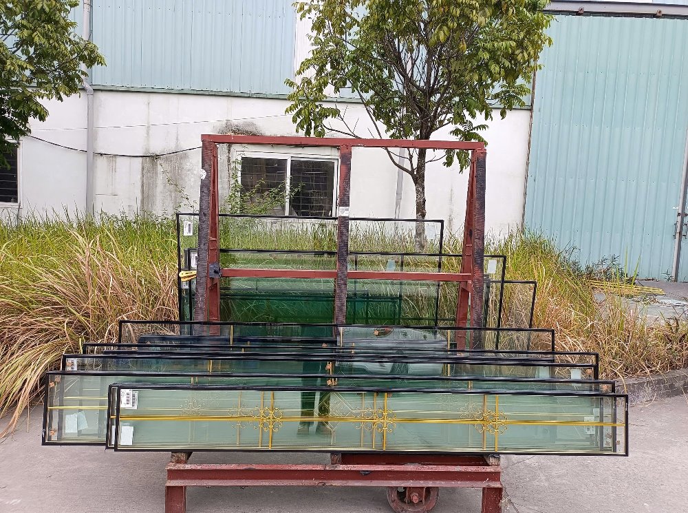 Cách làm kính hộp nan đồng