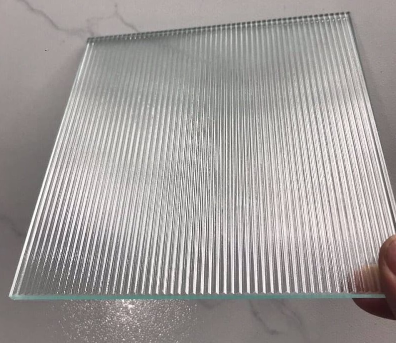 Kính sọc mờ trắng